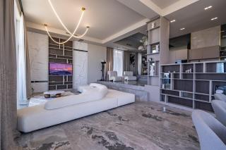 5 bedrooms 5 bathrooms LUXURY House with pool - 2