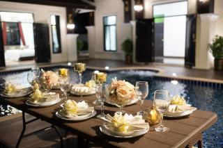 Modern Lanna Style Grand Pool Villa - 1