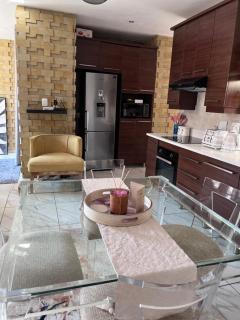 Cosy 3 bedroom apartment In Pretoria East - Pretoria - 4