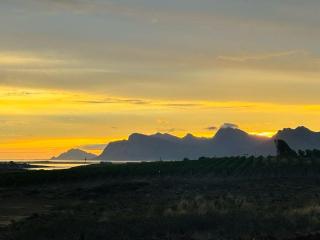 Hermanus - Escape Wines - House on working wine farm - Lake Marina - 5