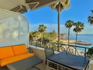 1-bedroom apartment with balcony and sea view on La Croisette - Cannes - 0