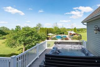 Huge HV Retreat pool spa home theater gym - Pleasant Valley - 6