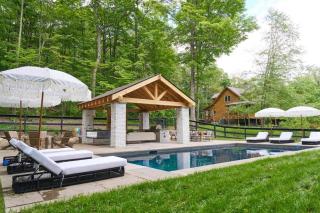 Luxury Private Estate with heated pool near Rhinebeck - - 0