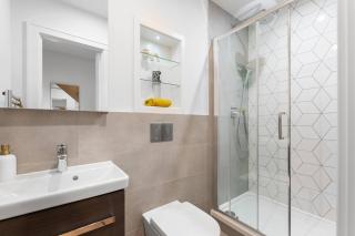 Luxury Apartment - West Wimbledon with Cinema & Game Room, Gym, Parking - New Malden - 7