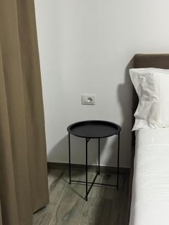 Aloha Villa and Suites - Valona - 1
