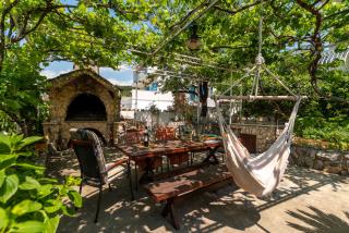 Apartments Anja with garden, balcony and sea view, 3 min walk to the beach - Trogir - 0