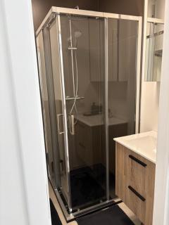 Modern comfort stay 1 bedroom and sofa bed - Bruxelles - 1