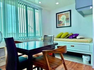 Entire Condo loft in Mandaluyong - Manila - 8