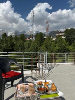 Feel at Home Tranquil trails home stay naddi - Dharamshala - 9