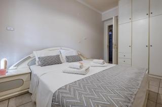 Eleni's Apartment Ground Floor - Alikanas - 3