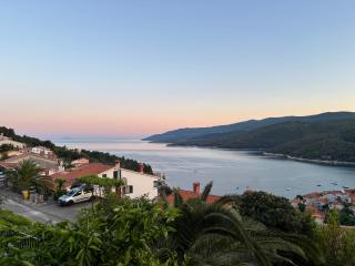 Coccolina, studio apartement with private whirlpool, breathtaking view and parking, bookable all year round - Rabac (Porto Albona) - 9