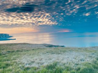Mignon et cosy à côté de la mer - 0