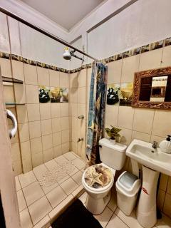 Villas Ela Habitaciones privadas grandes con aire acondicionado y baño privado - Uvita - 3
