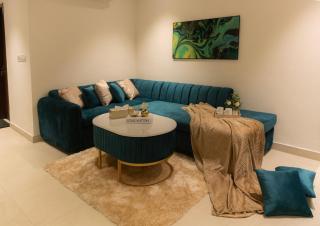 Luxury Studio Apartment Gulberg Lahore - Lahore - 7