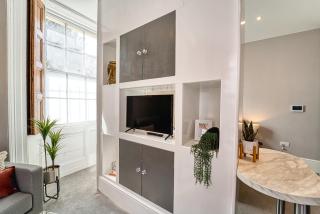 WhiskAwayStays - Shaw Street - Apartment 3 - Worcester - 4