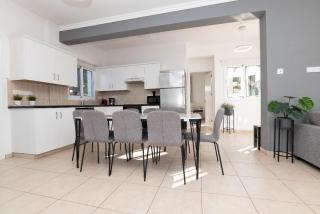 Lindos Villa Ekaterina - Paralimni - 1