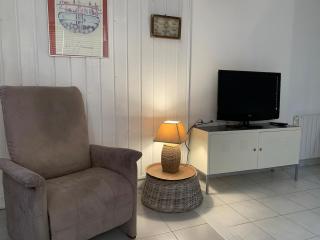 Spacieux studio vue mer sur le port - 5