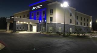 Americas Best Value Inn & Suites - Horn Lake - 1