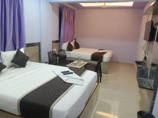 hotel royal suites - Bangalore - 8