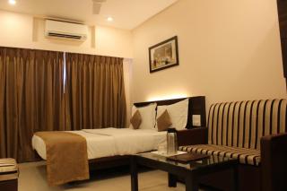 Sunny International - Mahabaleshwar - 8