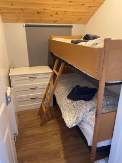 Lovely lodge in Pembrokeshire with Wi-Fi - Pembrokeshire - 6