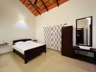 Villa Mercara- Spacious 4BHK in Central Madikeri - Madikeri - 7