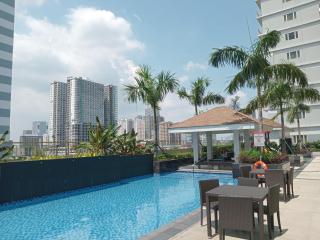 Condo Next Door PH - Manila - 9
