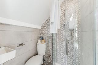 Bright and Cosy Studio - Excellent Location 9 - 3