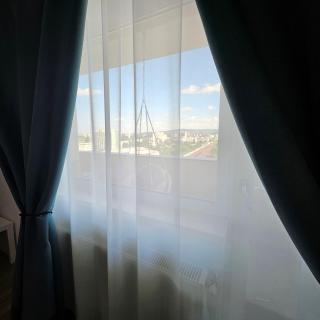 RAINBOW Blue free parking - zona spital recuperare Iași - 3