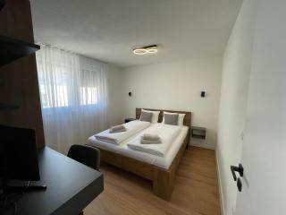 Apartments Middle Street - Mostar - 8
