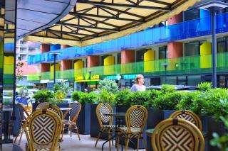Rainbow Hotel Batumi - Batoemi - 3