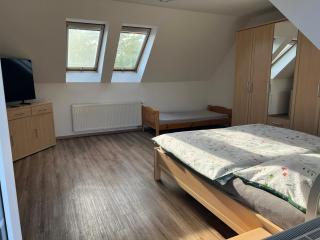 Podkrovní apartmán se společným bazénem - - 2