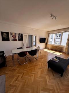 Place Stéphanie - Avenue Louise - Bruxelles Centre - 8