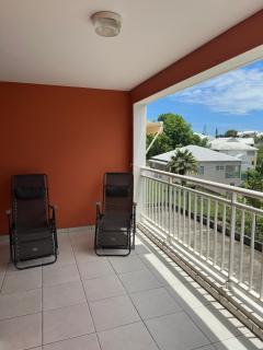 Appartement T2 élégant et spacieux, proche du centre ville - Le Gosier - 3
