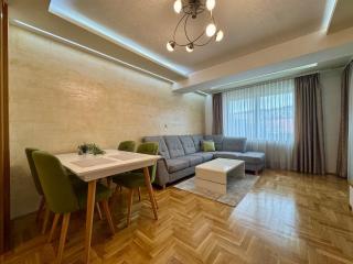 Modern & Elegant apartment with free parking - Sarajevo - 3