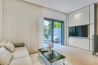 NEW Beach Apt - Private Garden - 6