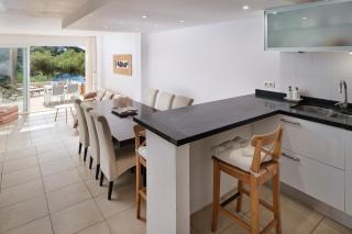 Sea frontline Apartment 'Ernesto'. Pool. WIFI - 3
