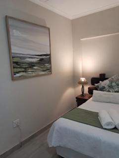 Klein Karoo Wegbreuk - Oudtshoorn - 1