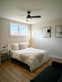 Birch Woods House - Stratford - 1