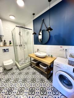 Modern and Vintage Apartment close to Center - Odesa - 7