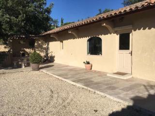 Maison au pied du Luberon avec Piscine Privée et Terrain de Boules - Lourmarin - 1