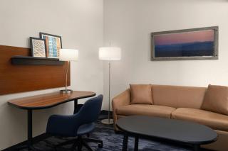 Fairfield Inn and Suites by Marriott Tifton - Tifton - 1