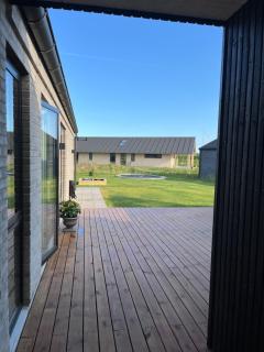 Topmoderne og bynær villa - 6