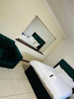 African Haven Guest House BNB Goodwood - - 8