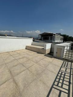Casa central en Cali con Terraza, TV y Turco - Cali - 6