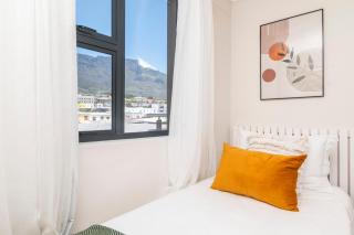 TableMountain Views 2BR Parking Balcony Pool - 5