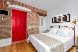 City Pad on Mtatsminda - Tbilisi - 7