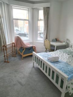 Double Room in Winton - Bournemouth - 8