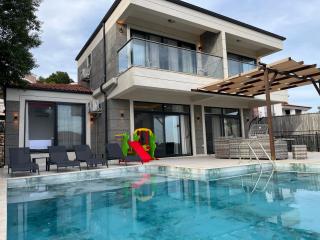 Villa Aden - 0