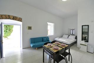 Arco II - Cosy Central Studio - 4min from Port - Hydra - 6